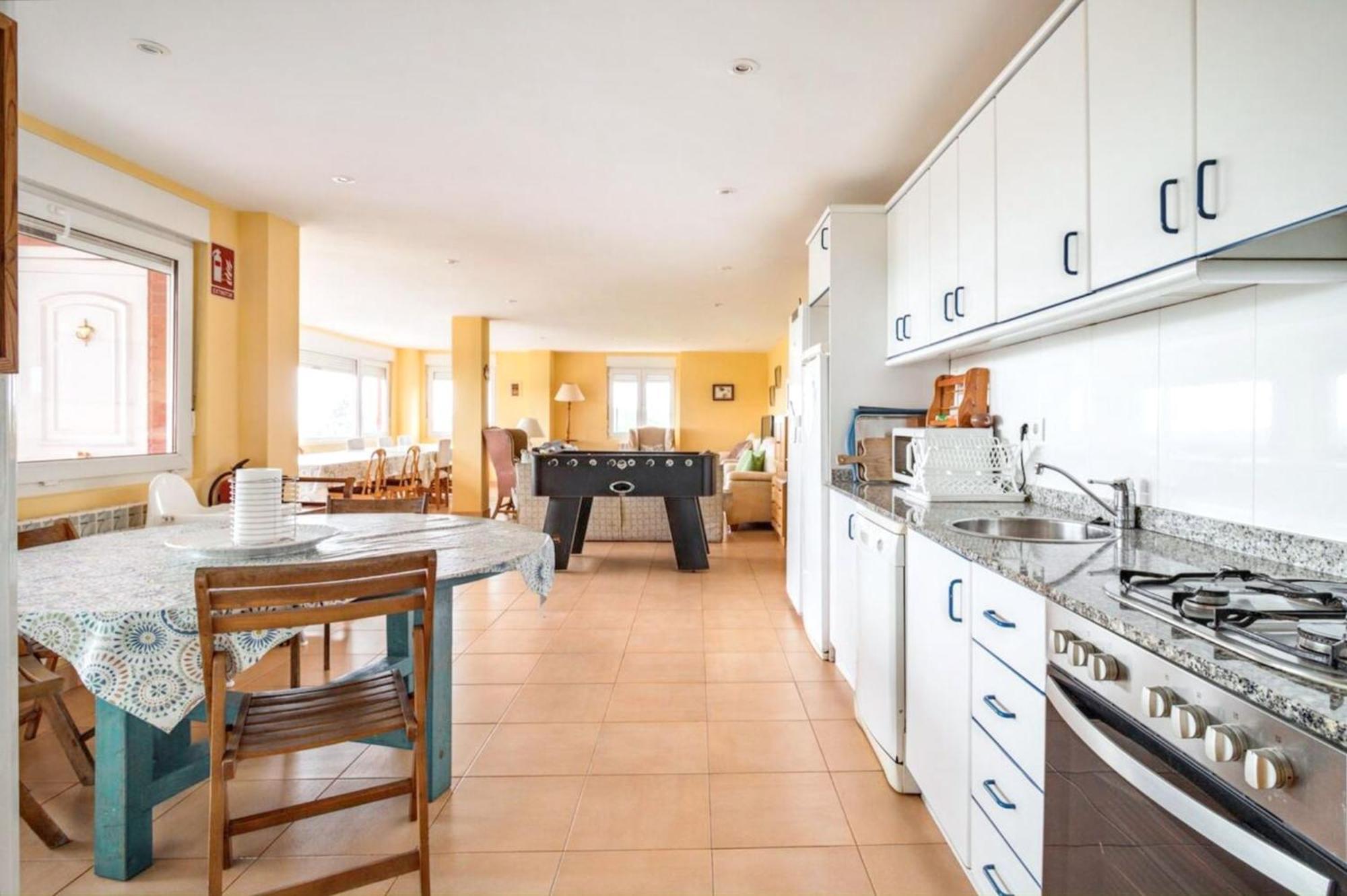 Spacious House With Sea View In Liencres + Jacuzzi Zewnętrze zdjęcie