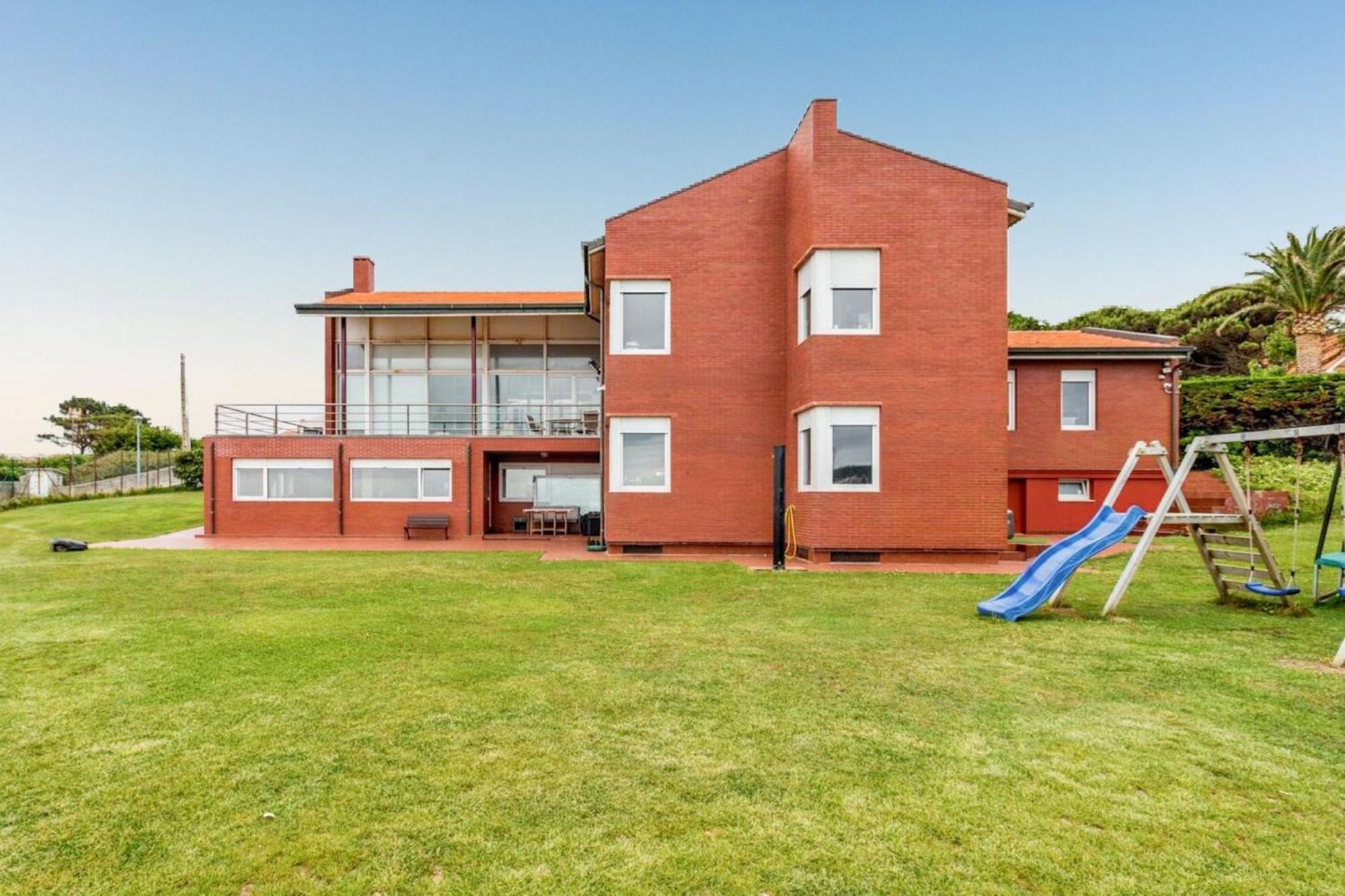 Spacious House With Sea View In Liencres + Jacuzzi Zewnętrze zdjęcie