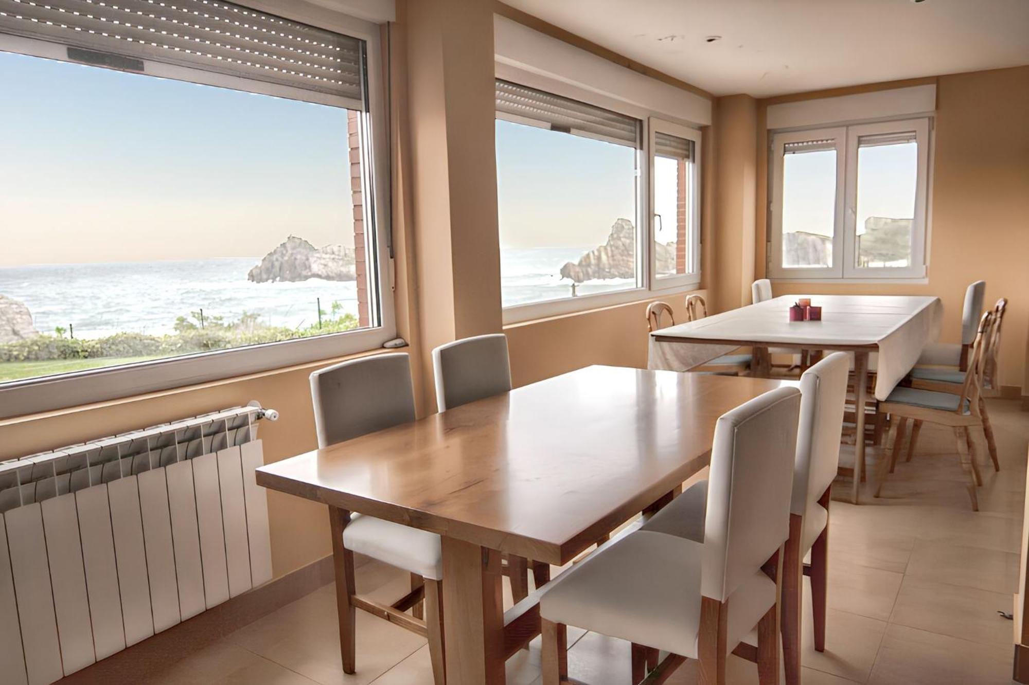 Spacious House With Sea View In Liencres + Jacuzzi Zewnętrze zdjęcie