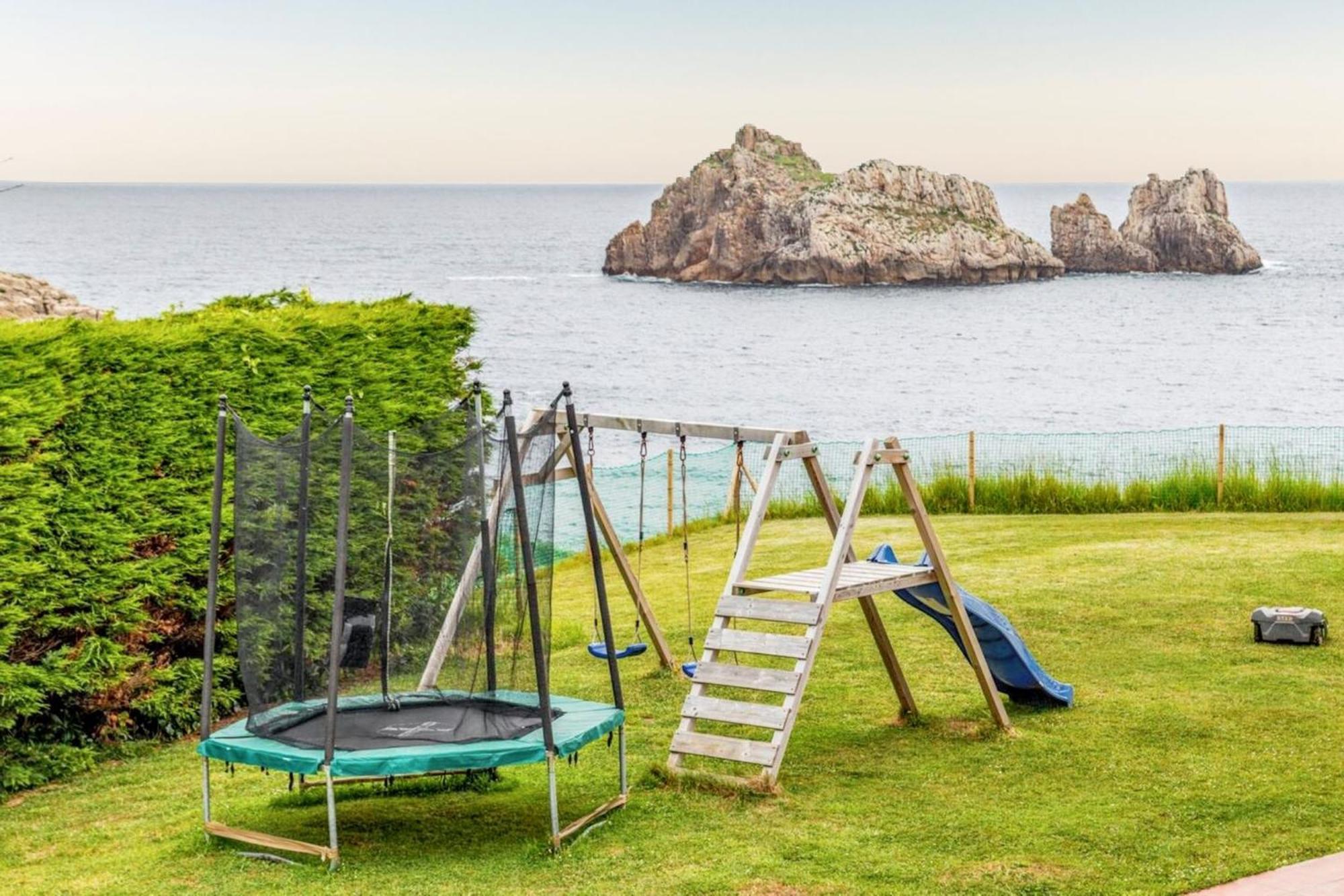 Spacious House With Sea View In Liencres + Jacuzzi Zewnętrze zdjęcie
